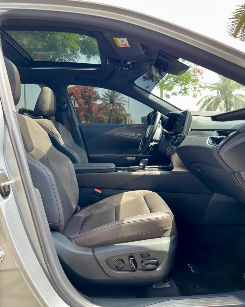 2023 Lexus RX 350 in Dubai