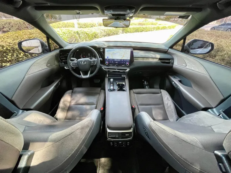 2023 Lexus RX 350 in Dubai