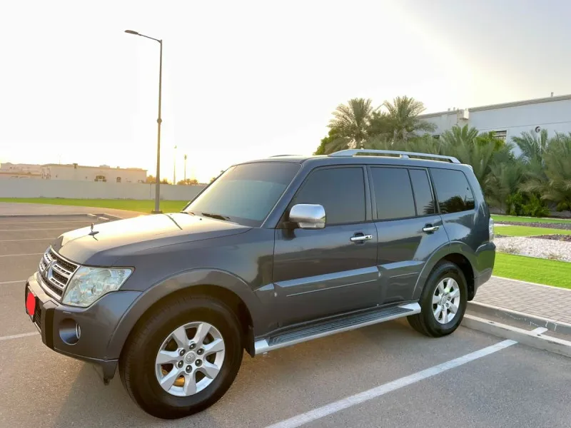2010 ميتسوبيشي باجيرو in Dubai