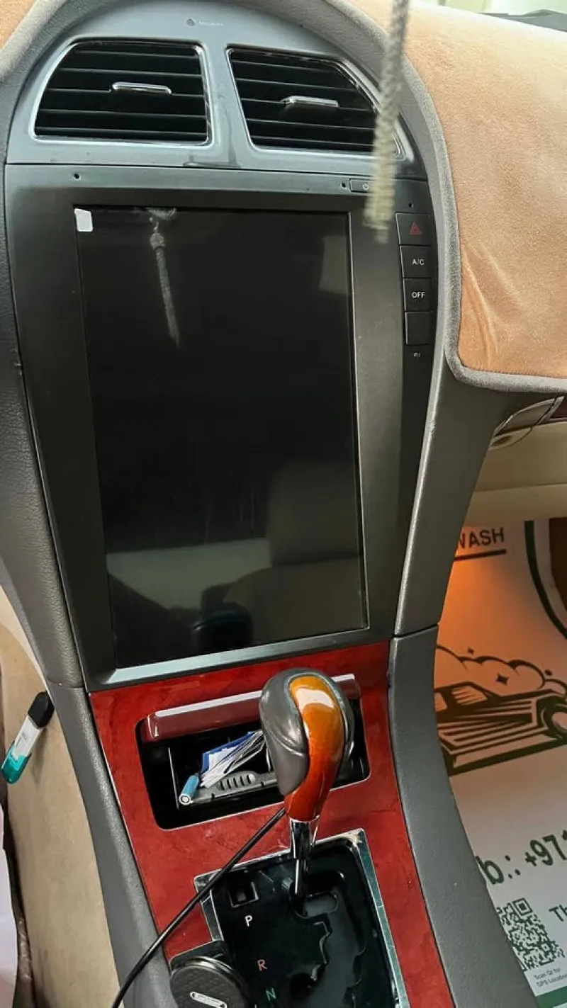 2011 Lexus ES in Dubai