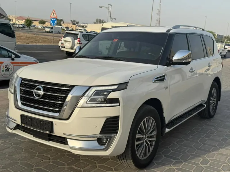 2021 نيسان باترول in Dubai