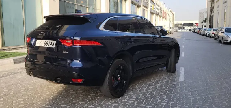2020 جاكوار اف بيس in Dubai