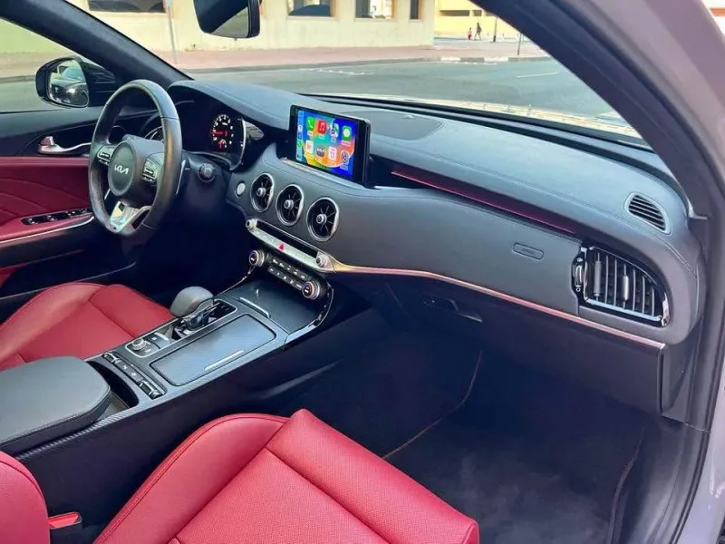 2022 Kia Stinger in Dubai