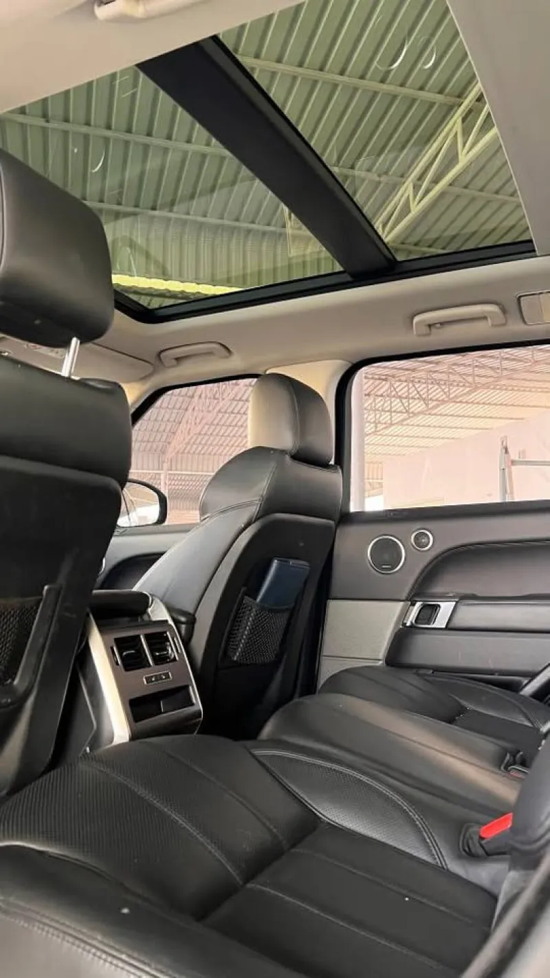 2016 Land Rover Range Rover Sport in Dubai