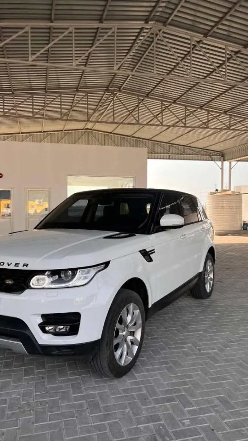 2016 Land Rover Range Rover Sport in Dubai