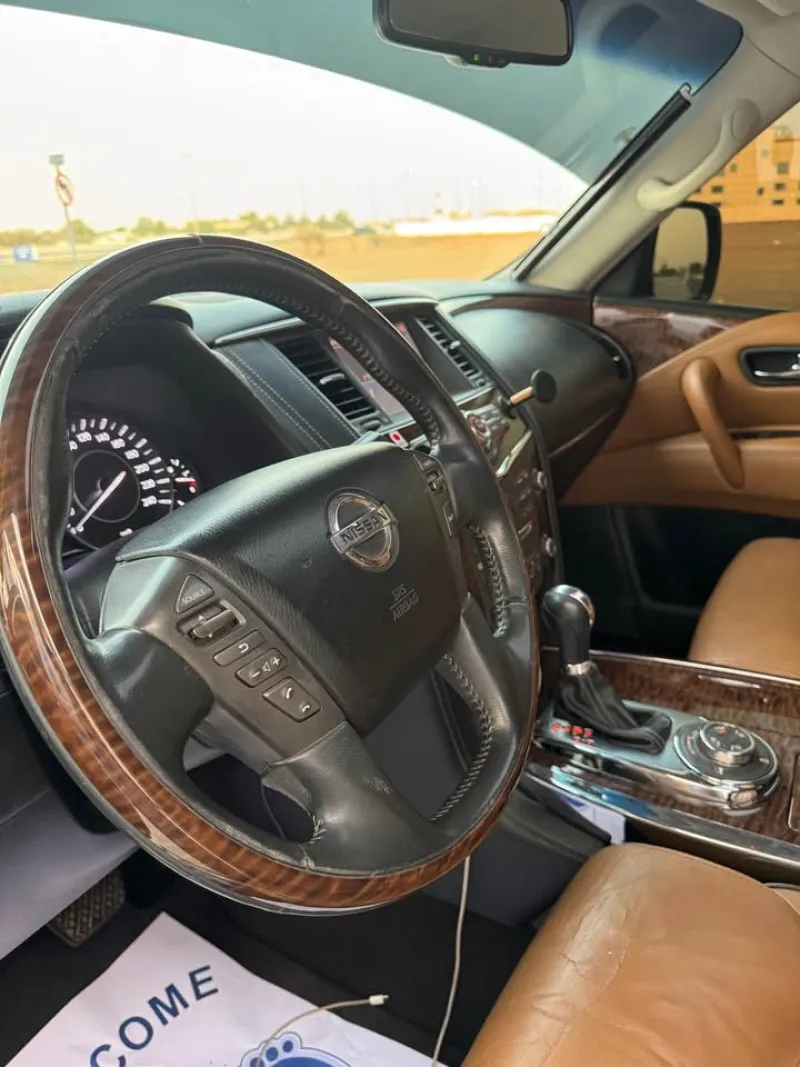 2014 نيسان باترول in Dubai