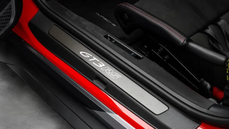 2024 Porsche GT3 RS in Dubai