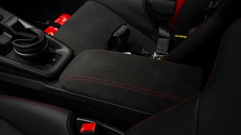 2024 Porsche GT3 RS in Dubai