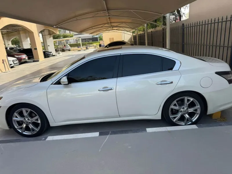 2015 Nissan Maxima in Dubai