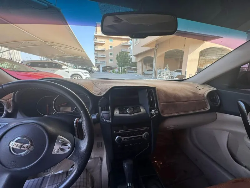 2015 Nissan Maxima in Dubai