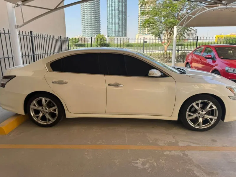 2015 Nissan Maxima in Dubai