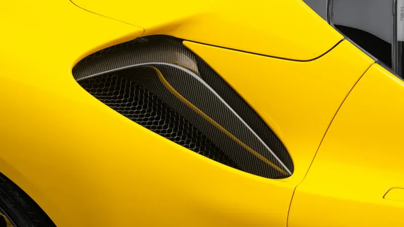 2022 Ferrari SF90 Spider in Dubai