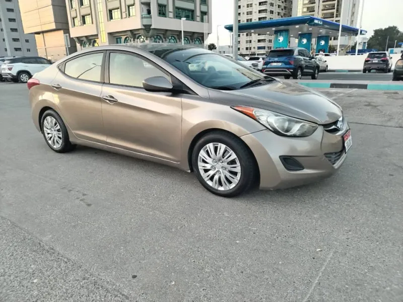 2013 Hyundai Elentra in Dubai