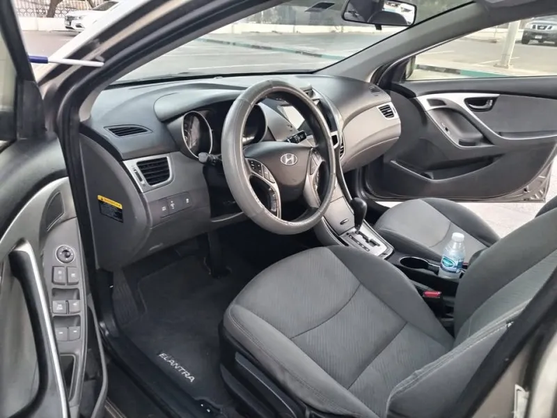 2013 Hyundai Elentra in Dubai