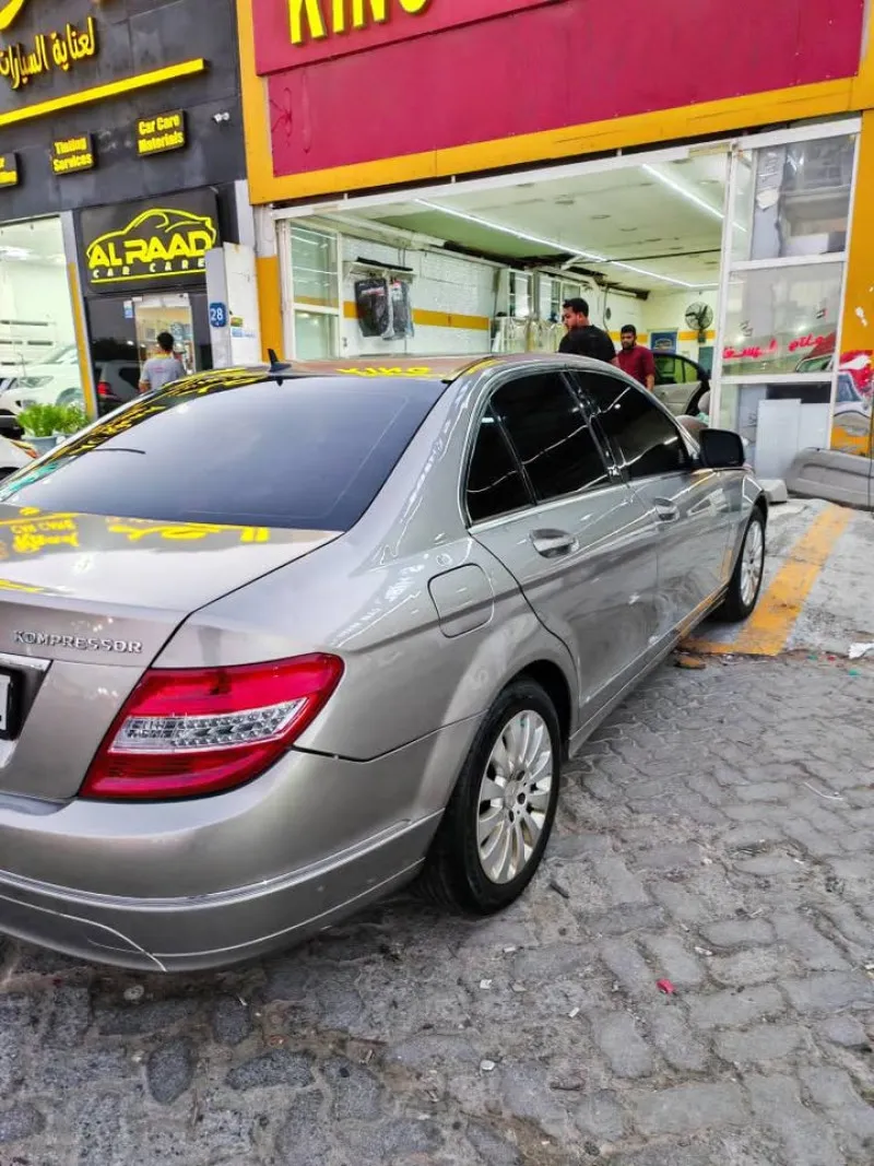 2009 Mercedes-Benz C-Class in Dubai