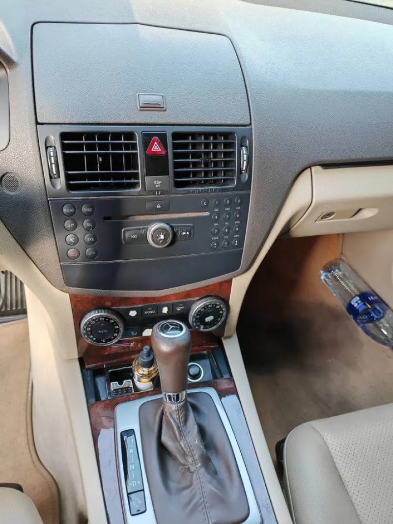 2009 Mercedes-Benz C-Class in Dubai
