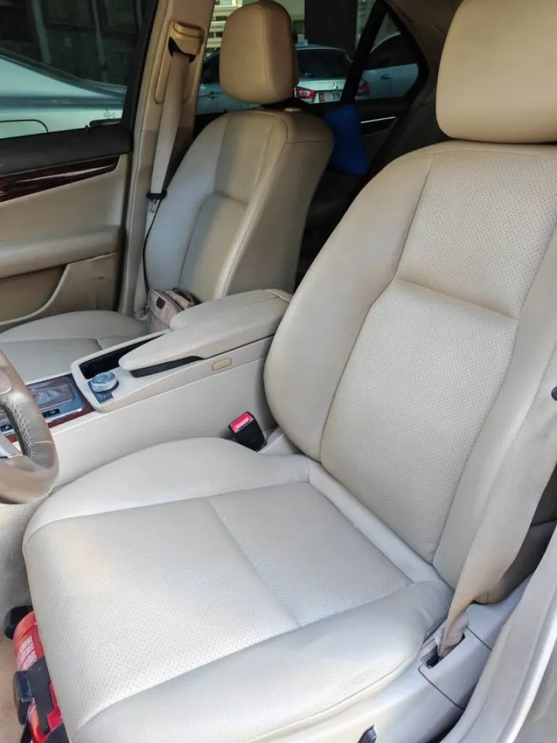 2009 Mercedes-Benz C-Class in Dubai