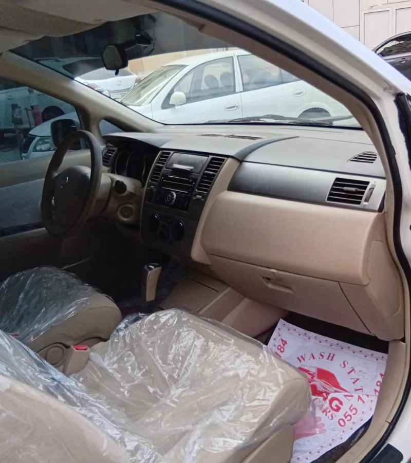 2011 Nissan Tiida in Dubai