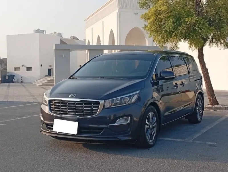 2020 Kia Carnival in Dubai