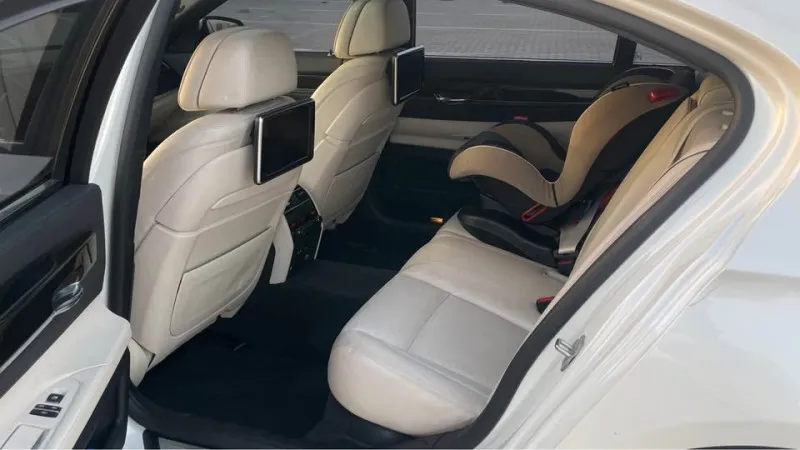2013 BMW 7-Series in Dubai