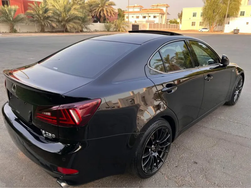 2008 Lexus IS in Dubai