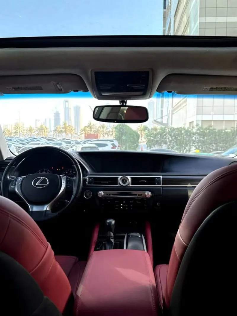 2015 Lexus GS in Dubai