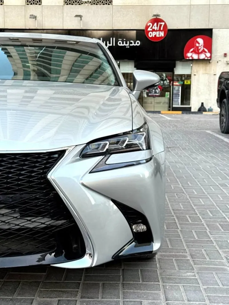2015 Lexus GS in Dubai