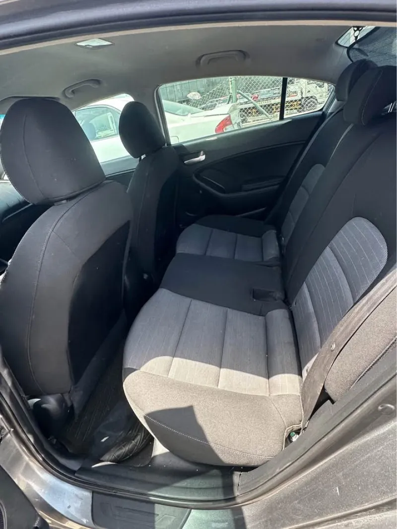 2016 Kia Forte in Dubai