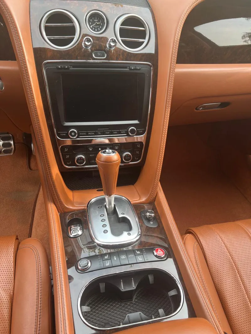 2015 Bentley Continental Flying Spur in Dubai