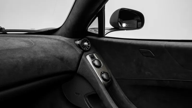 2015 McLaren 650S in Dubai
