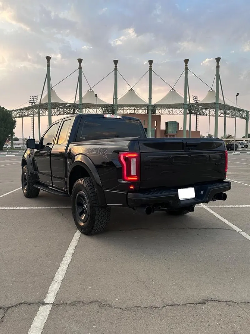 2018 Ford Raptor in Dubai