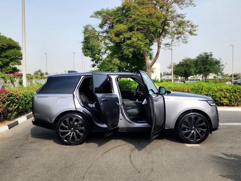 2023 Land Rover Range Rover in Dubai