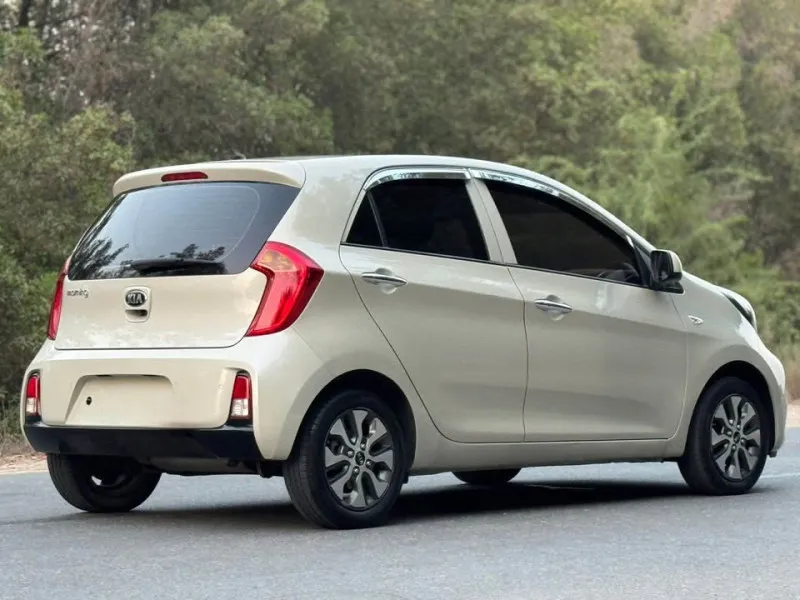 2016 Kia Morning in Dubai