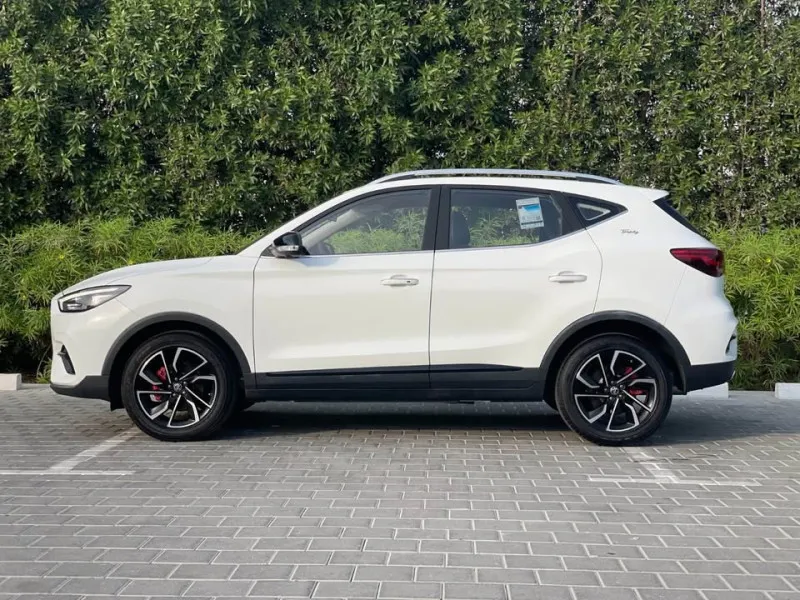 2025 MG ZS in Dubai