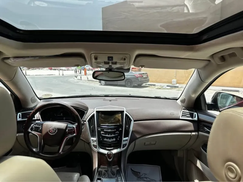 2014 كاديلاك اس ار اكس in Dubai