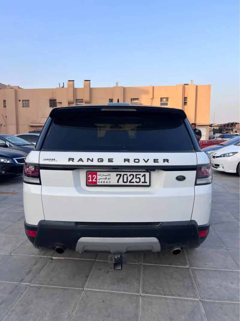 2016 Land Rover Range Rover Sport in Dubai