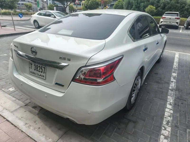 2014 Nissan Altima in Dubai