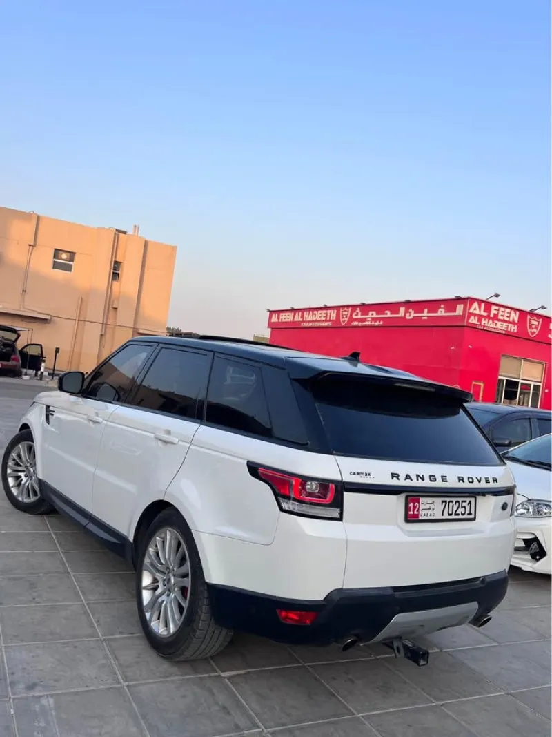 2016 Land Rover Range Rover Sport in Dubai