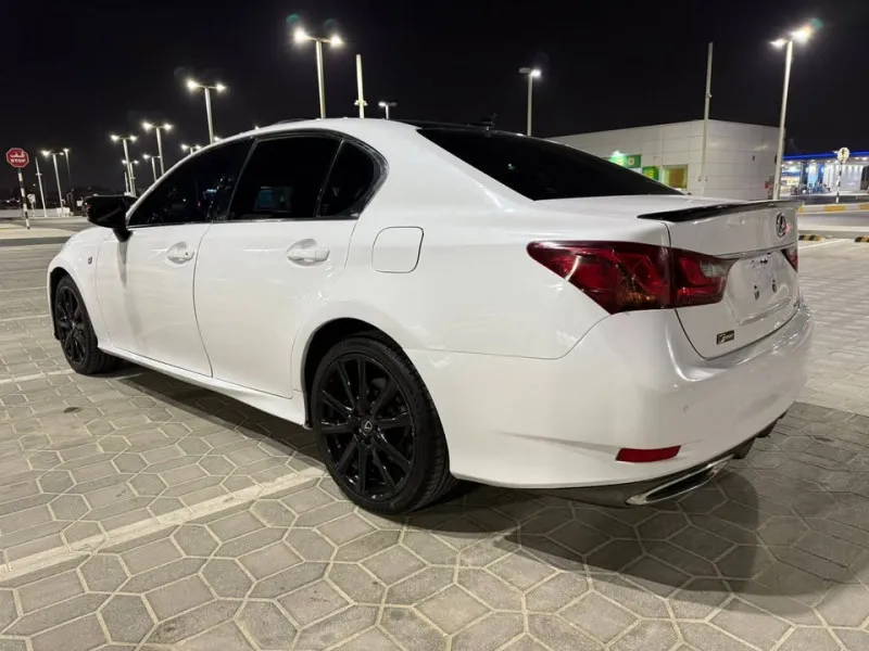 2014 Lexus GS in Dubai