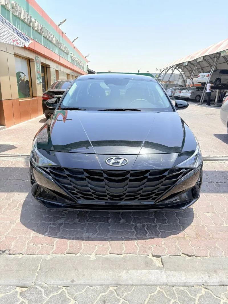2022 Hyundai Elentra in Dubai