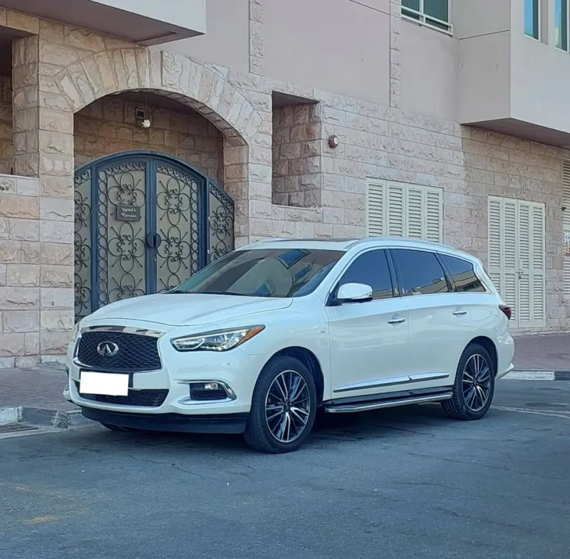 2020 Infiniti QX60 in Dubai