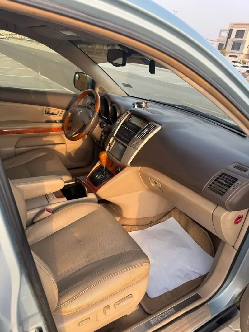2004 Lexus RX in Dubai