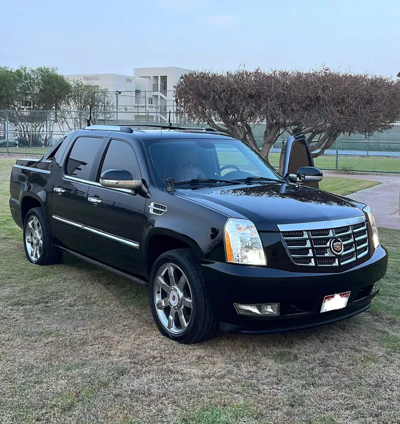 2008 كاديلاك اسكاليد in Dubai