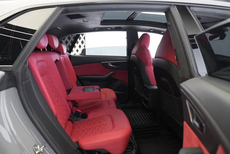 2023 Audi RSQ8 in Dubai