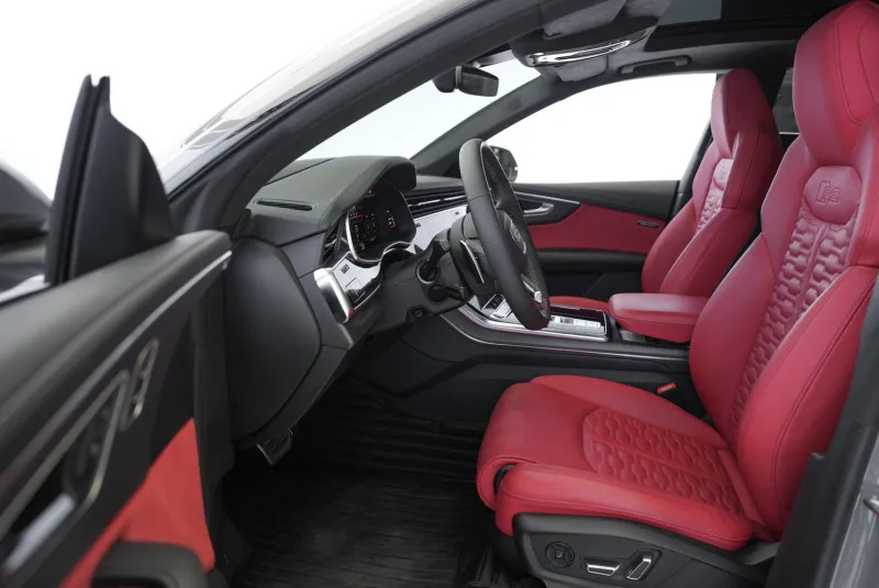 2023 Audi RSQ8 in Dubai