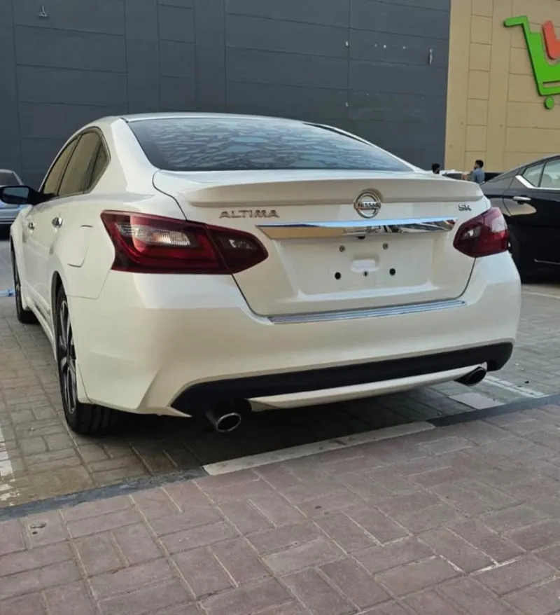 2017 Nissan Altima in Dubai