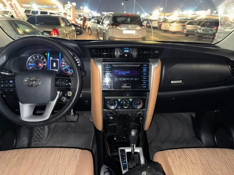 2020 تويوتا فورتشنر in Dubai
