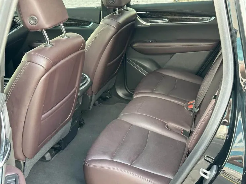 2021 Cadillac XT6 in Dubai