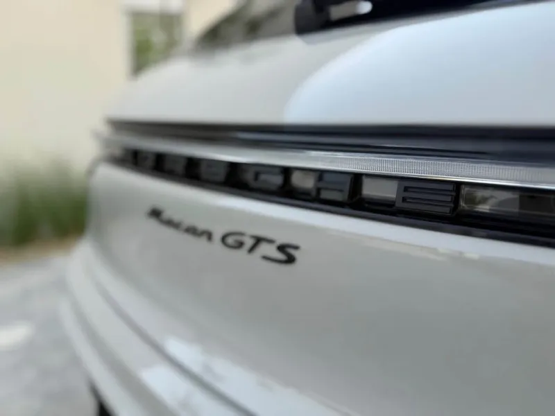 2024 Porsche Macan in Dubai