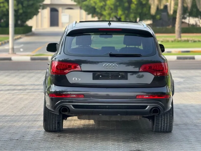 2013 Audi Q7 in Dubai